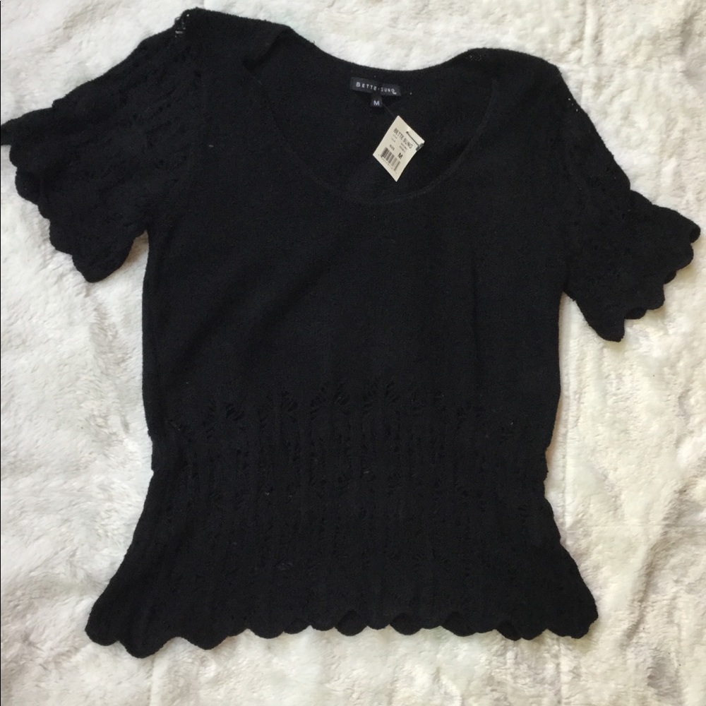 Bette Sung Black Shirt